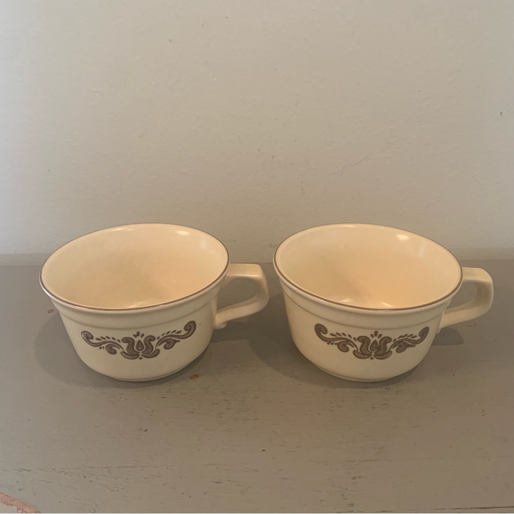 Two Vintage Pfaltzgraff Village Coffee/Tea Mugs